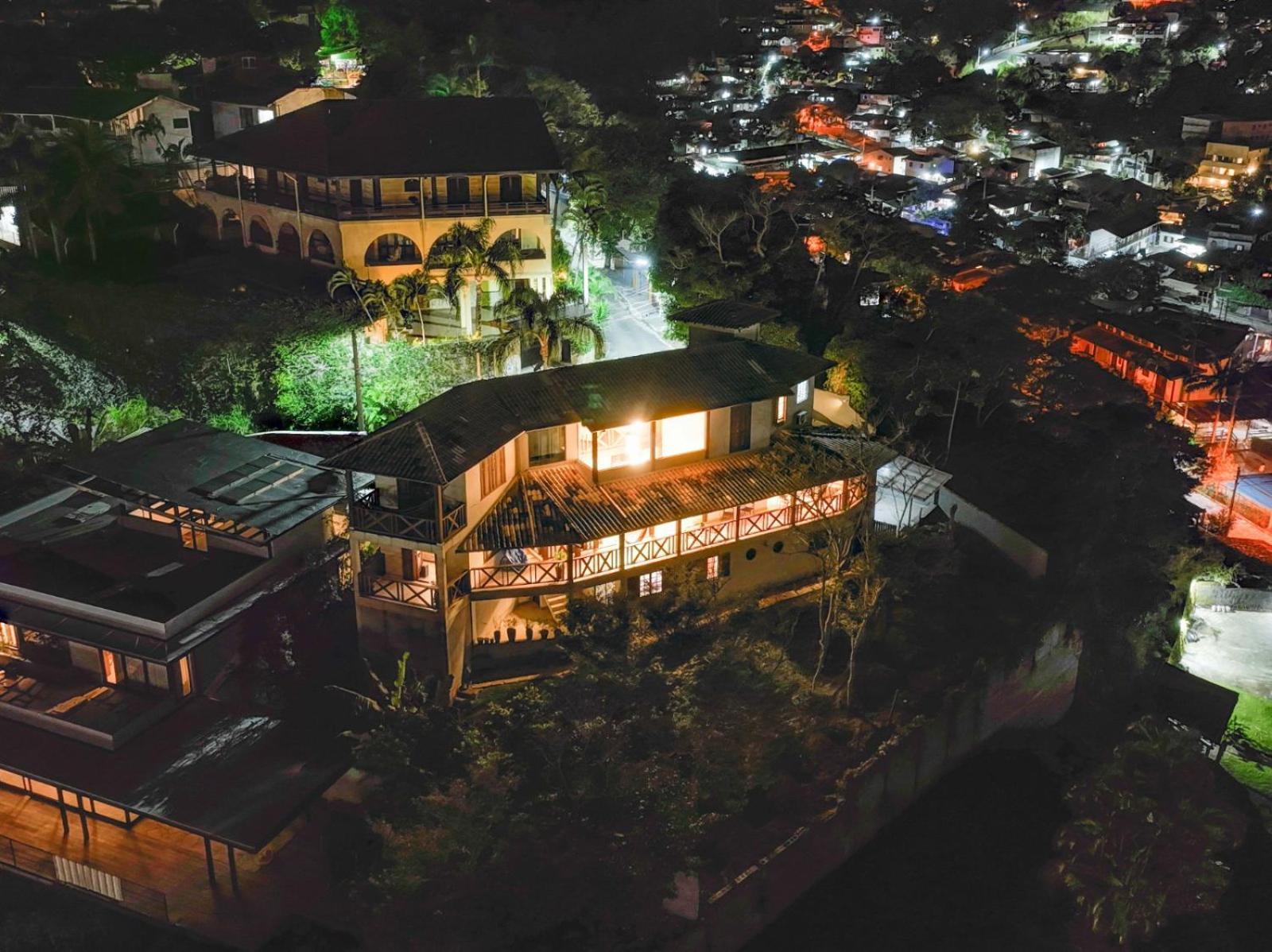 A Casa Bella - Guesthouse イリャベラ エクステリア 写真